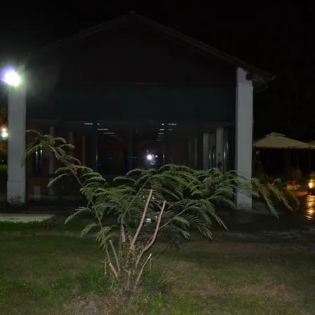 Hotel Riviera Ristorante La Briciola 2*