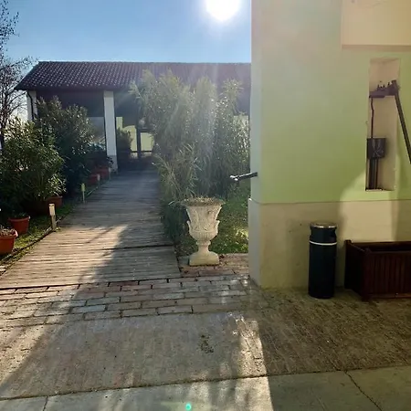 Ξενοδοχείο Riviera Ristorante La Briciola