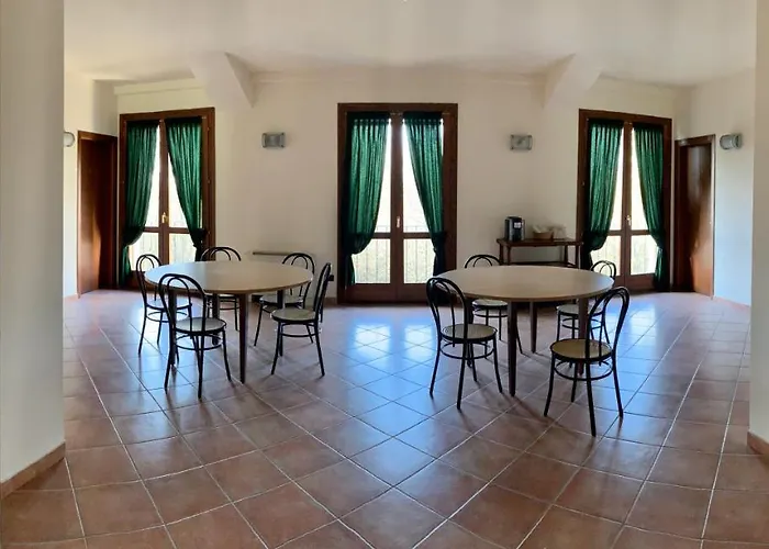 Hotel Riviera Ristorante La Briciola 2*